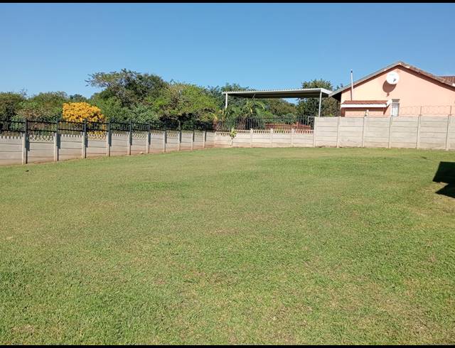 3 BEDROOM FREESTANDING FOR SALE IN BISLEY